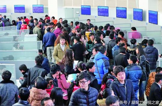 大学生回农村创业带领村民致富，有很多幸酸，引起很多人共鸣