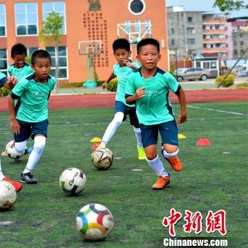 厦门英语口语班哪个好的相关长尾关键词有哪些