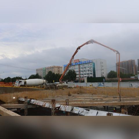 济南市东站属于哪个区