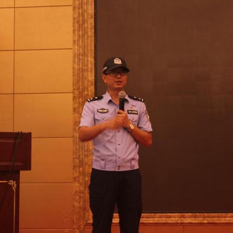 南宁跑美团要交钱吗？