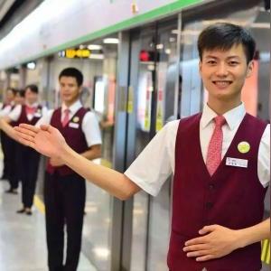 南宁28中和15中哪个更好？