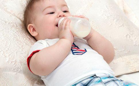 宝宝不胖是因为乳汁没营养吗