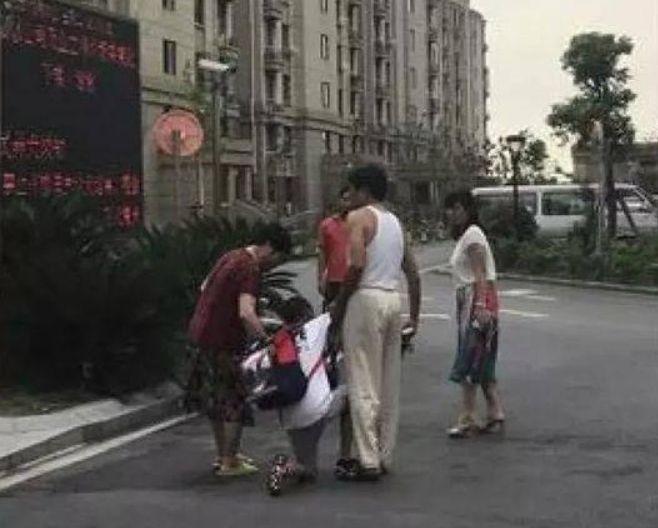 姓朱的宝宝怎么起名男孩(求帮起男孩姓名)