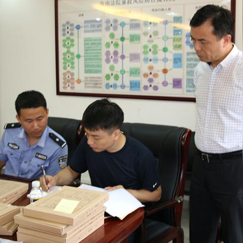 李晓执掌海南足球运动员的长尾关键词有哪些