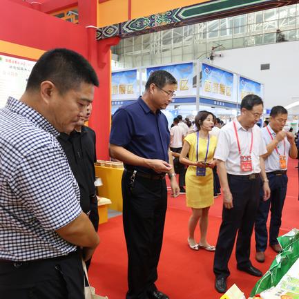 哈尔滨市粮食局在哪里