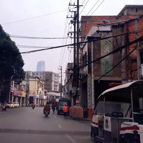 南宁市美食街哪个区