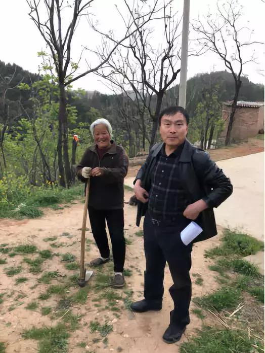 扶贫人物｜西安市临潼区仁宗街道仁宗村第一书记周云