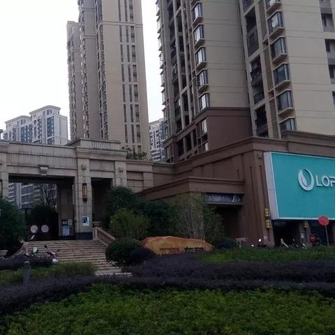 赣州市商铺哪里好租点的