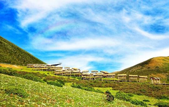 遭游客踩踏的丹霞地貌，原来美得如此惊人！四川也私藏了冷门地