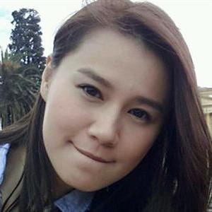 TVB视后为爱猫庆祝7岁生日！黄{翠如抱猫}被拒，因身上多了“BB味”