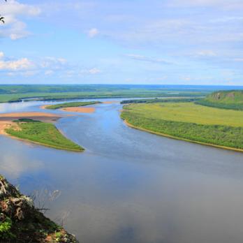 哈尔滨纬度是多少？