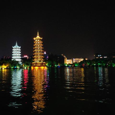 桂林到广州要多久飞机的相关长尾关键词有哪些