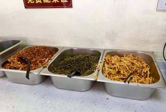 广州有什么美食推荐（在广州什么地方可以吃到广州当地的特色小吃）