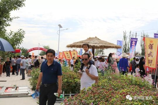肃州区：村庄变身旅游景点，农户家门口摆摊就能赚钱！