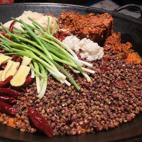 成都市井火锅底料制作厂的长尾关键词有什么