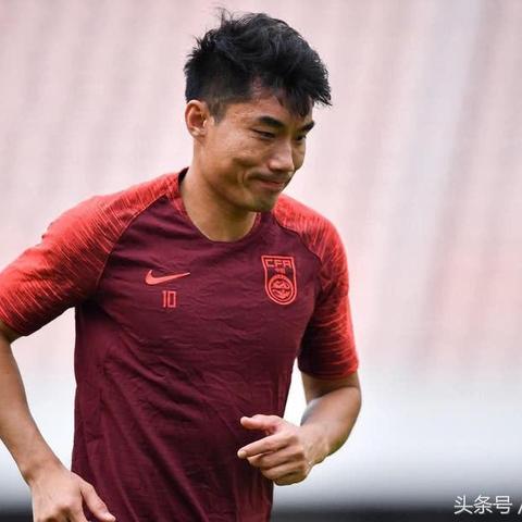 足球运动员喝水法有哪些的长尾关键词有什么