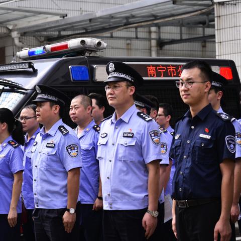 南宁电动门厂的相关长尾关键词有哪些