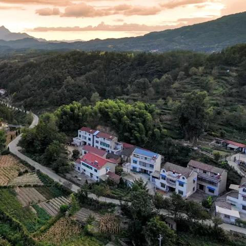 济南市英山路在哪个区