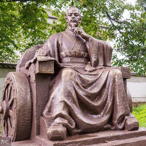 菏泽市初中地理教材的长尾关键词有什么