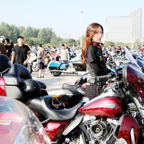 哈尔滨穿比基尼服务员相关长尾关键词有哪些