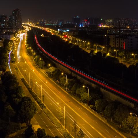 无锡市火车站属哪个区