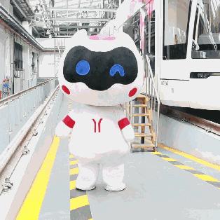 广州市体育西路g出口附近有什么好玩的