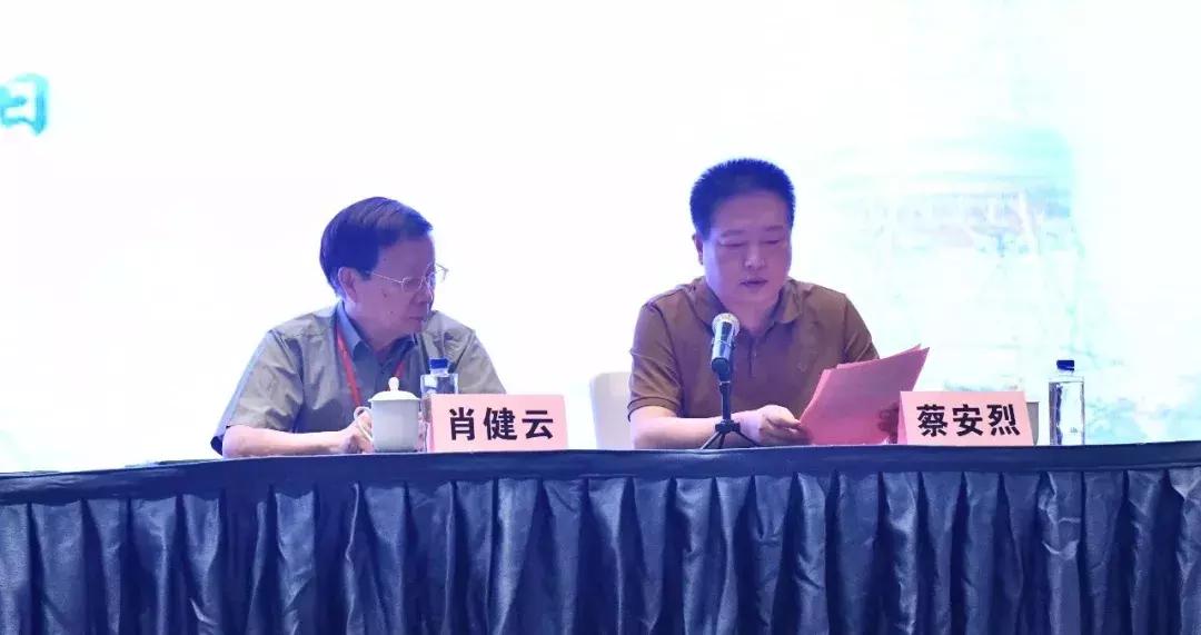 显微外科杂志怎样写论文感染新冠病毒可能使细胞发生哪些变化