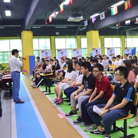 广州黄冈高中有专门的复读班吗？