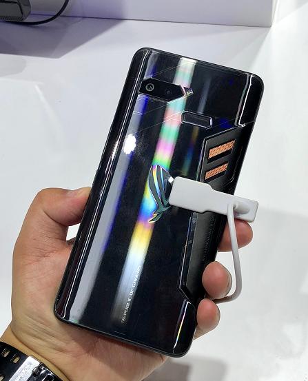 玩家国度手机怎么样（高通855Plus手机预约量超250万）