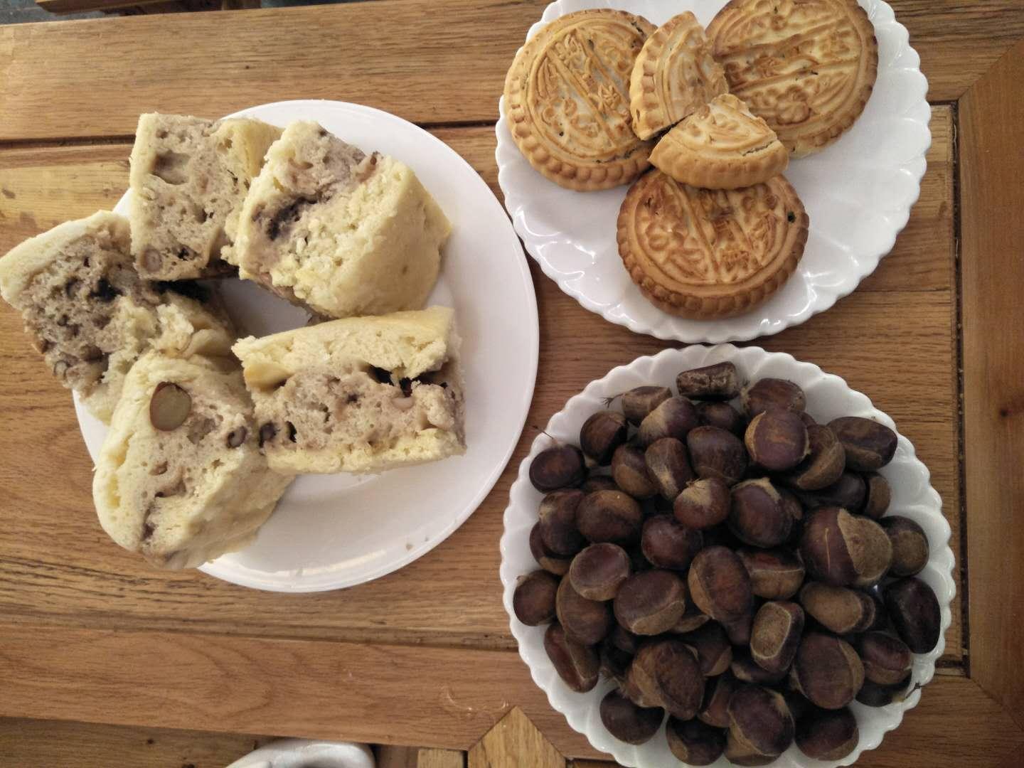 老人传统美食吃什么（用什么简单的方法让他们学会使用智能手机）