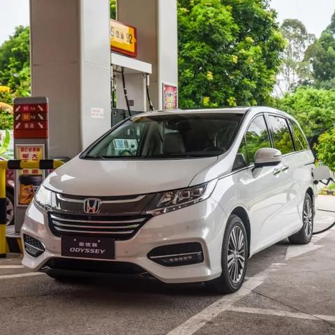 “最实用的7座商务车省油[最实用的7座商务车]”