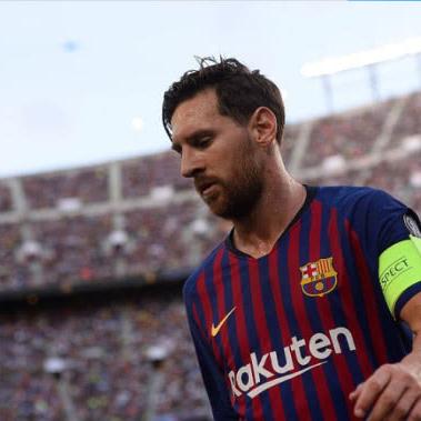 足球的长度面积是多少