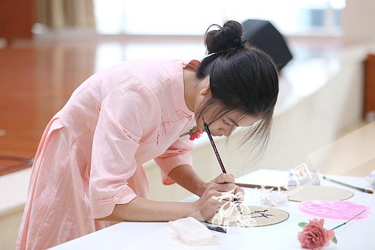 残疾人创业创新大赛落幕脑瘫男孩妈妈凭借“爱星计划”荣获一等奖