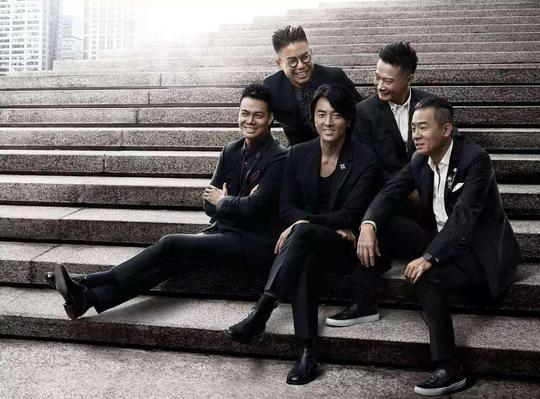20年光阴，一首歌就直戳人心，抒情版《友情岁月》听哭了多少人？
