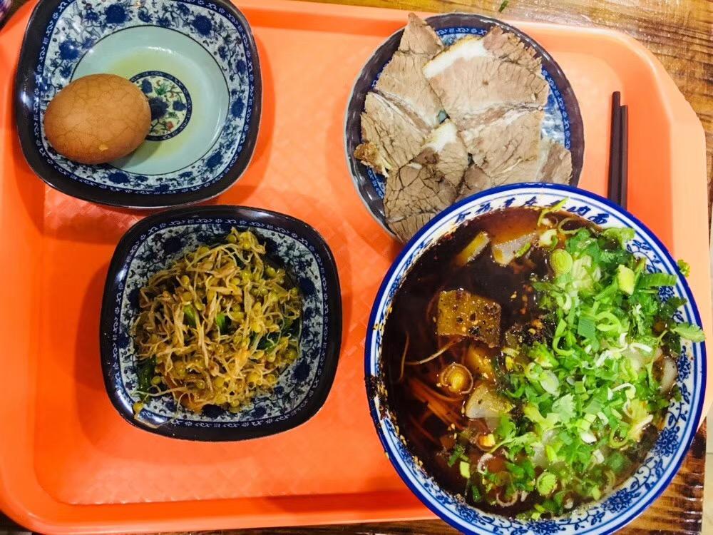 西北都有什么美食（西北冬天卖什么小吃好）