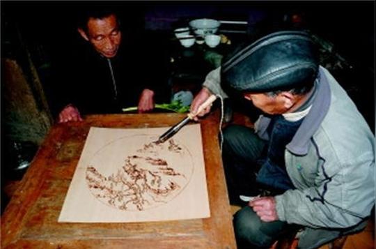 用另类工具作画，是神乎其技还是哗众取宠？