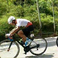 从南宁去大明山怎么去啊?门票多少?可以用学生证吗？