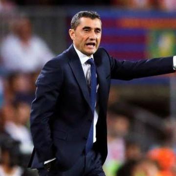 足球赛事（足球赛事，激情与荣耀的碰撞）