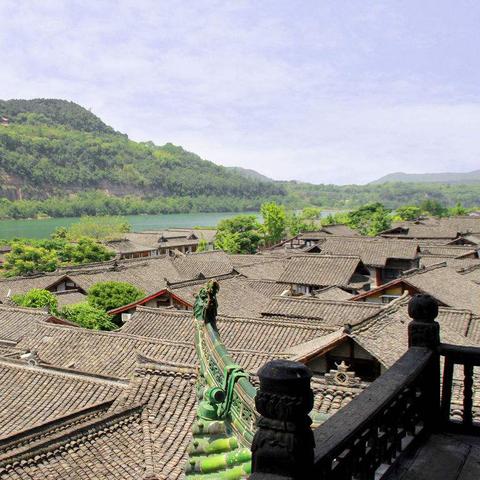 潍坊市豪迈高中学费多少