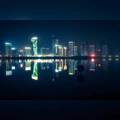 济南市到贵阳机票多少钱