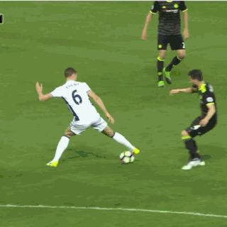 女生足球满分是多少秒