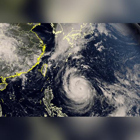 为什么台风的威力很大