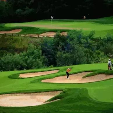 昆明市哪里有高尔夫球场