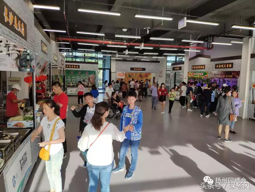 大连有什么美食名字（大连哪里的小吃最多）
