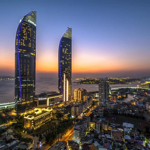 哈尔滨和福建哪个好