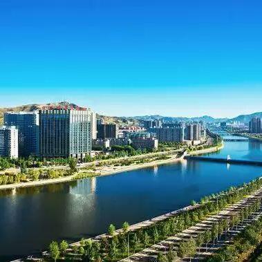 保定市北纬多少