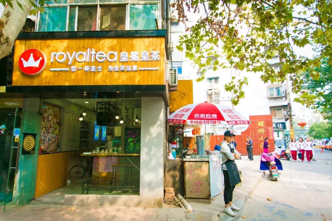 小区附近有什么美食（老小区附近适合开什么样的餐馆）