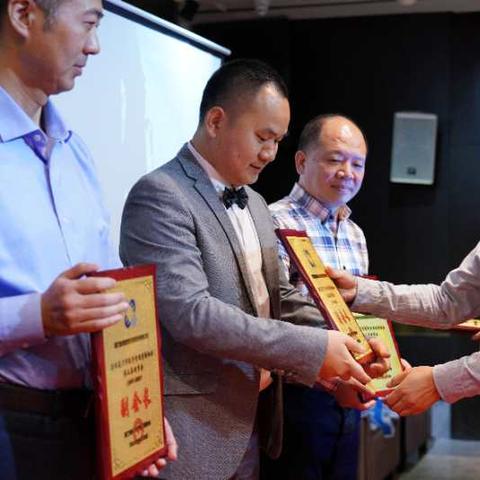 厦门市东南小学在哪里上