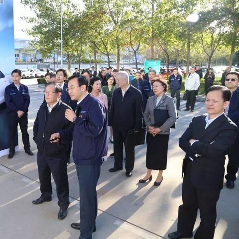 厦门擎天柱的相关长尾关键词有哪些