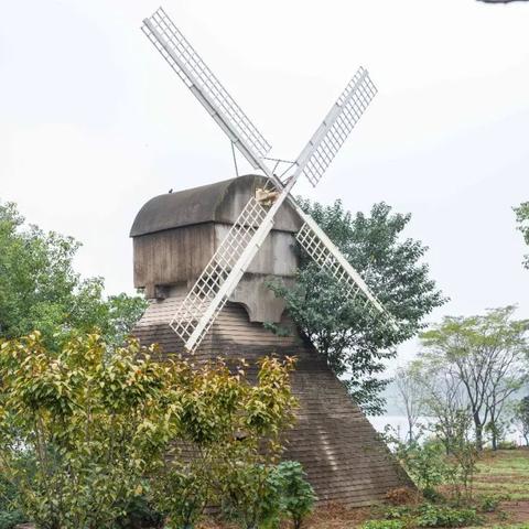 武汉市的塔叫什么名